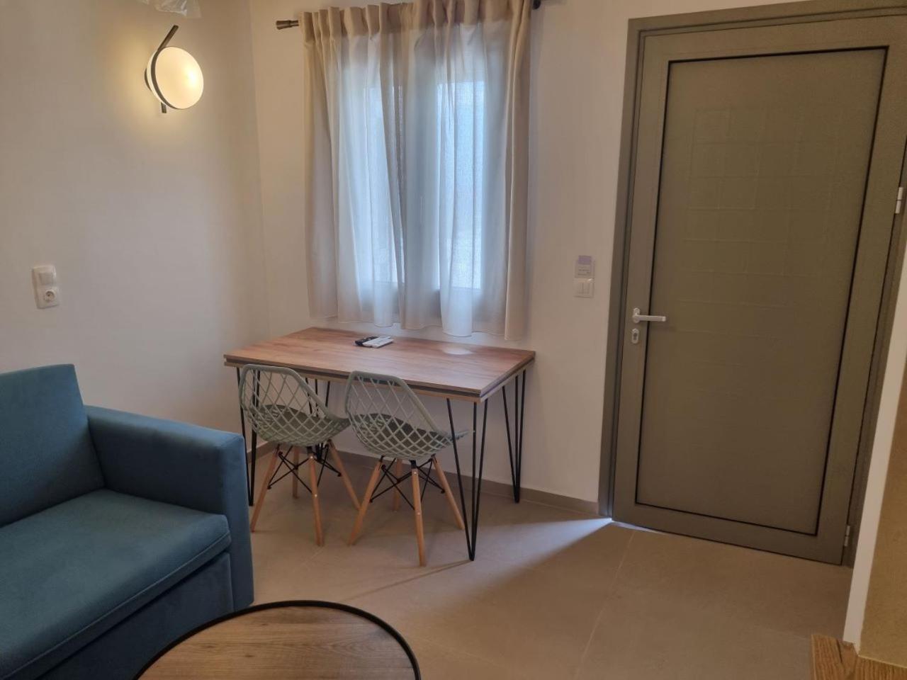 Achilli Apartments Скирос Экстерьер фото